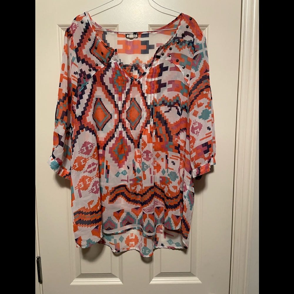 Plus geometric Print Blouse